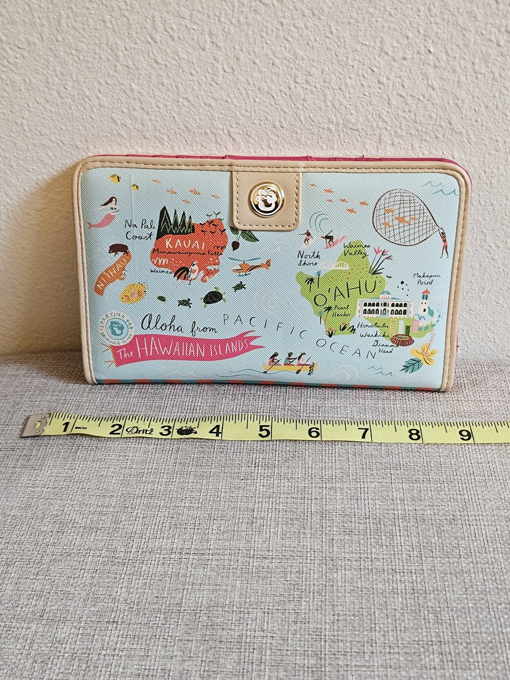 Spartina 449 Light Blue Hawaiian Islands Zip Wallet with Pink and Cream Trim